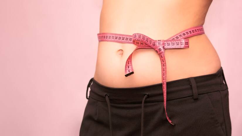 Gesunde Gewichtsabnahme bei Frauen? Richtige Ernährung und Bewegung Wahrheiten und Mythen über Gewichtsabnahme