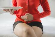 Schmerzen und Krämpfe im Unterleib nach dem Essen - mögliche Ursachen und Behandlung