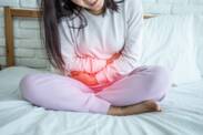 Schmerzen im Unterleib während der Menstruation oder der Wechseljahre - was hilft? + 5 Tipps
