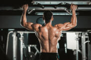 Rückenübungen: Wie stärkt man die Rückenmuskulatur richtig?