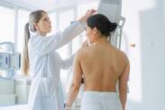 Brustkrebsvorsorge: Untersuchung, Fakten und Mythen zur Mammographie