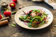 Gesunder Mangold-Rettich-Salat - ein einfaches und gesundes Rezept